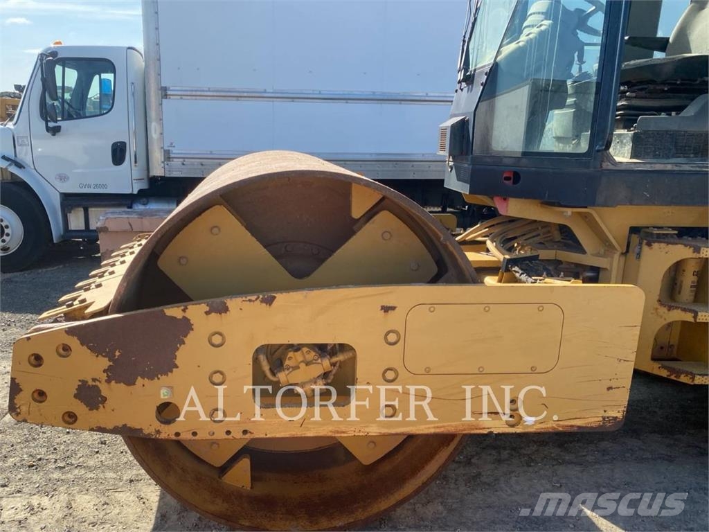 CAT CS56 مداحل ثنائية الاسطوانة