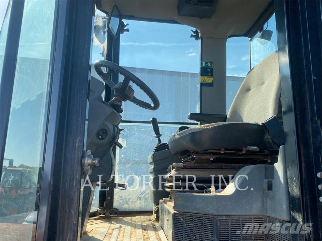 CAT CS56 مداحل ثنائية الاسطوانة