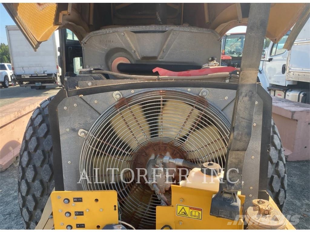 CAT CS56 مداحل ثنائية الاسطوانة
