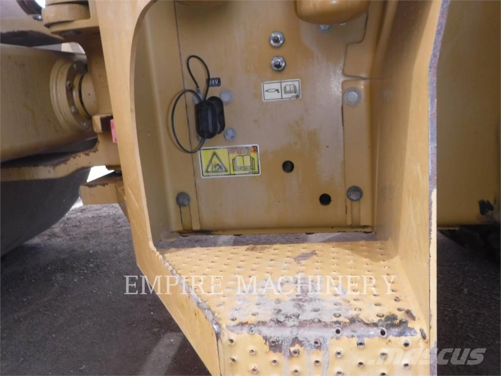 CAT CS56 Cilindros Compactadores monocilíndricos