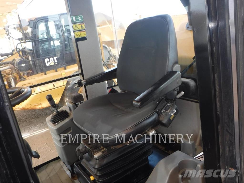 CAT CS56 Cilindros Compactadores monocilíndricos