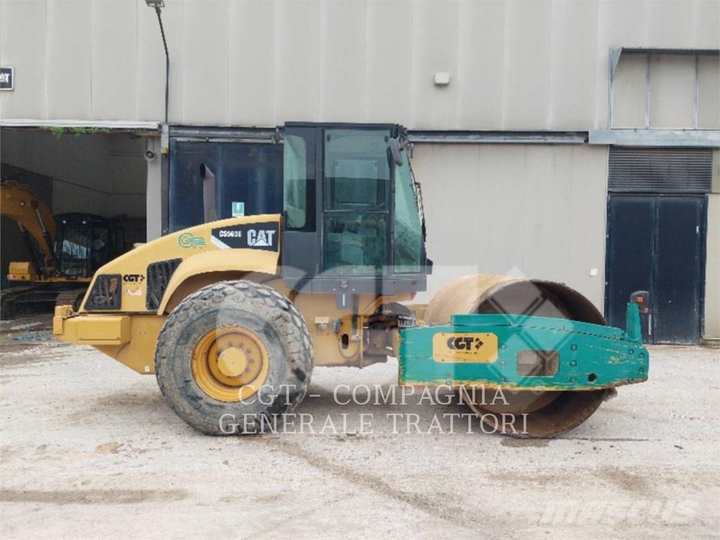 CAT CS563E Еднобарабанни ролки