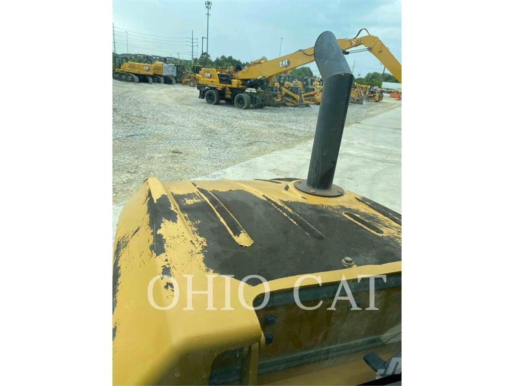 CAT CS56B Kombine silindirler