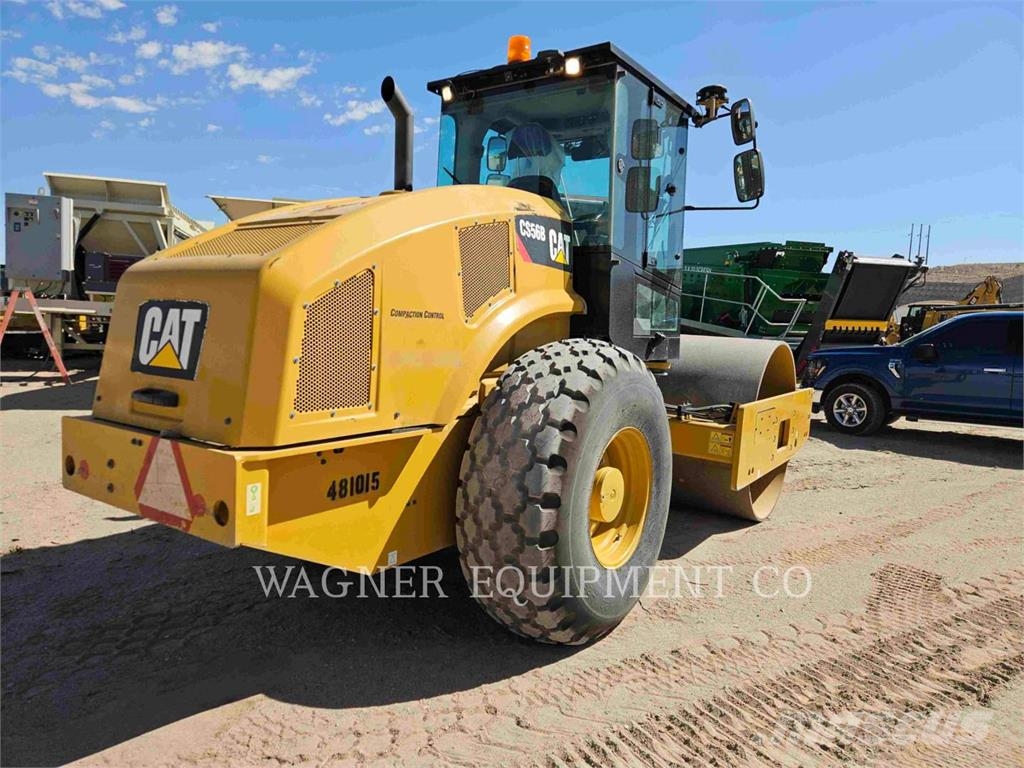 CAT CS56B Kompaktorji tal