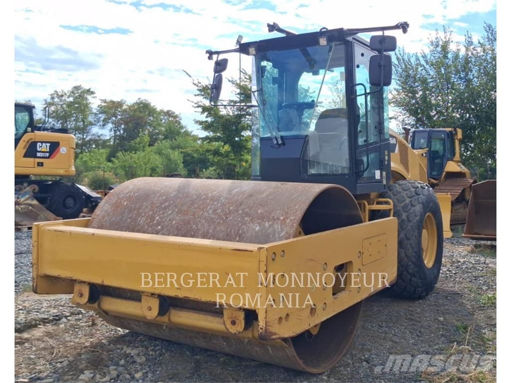 CAT CS64B Ühe trumliga rullid