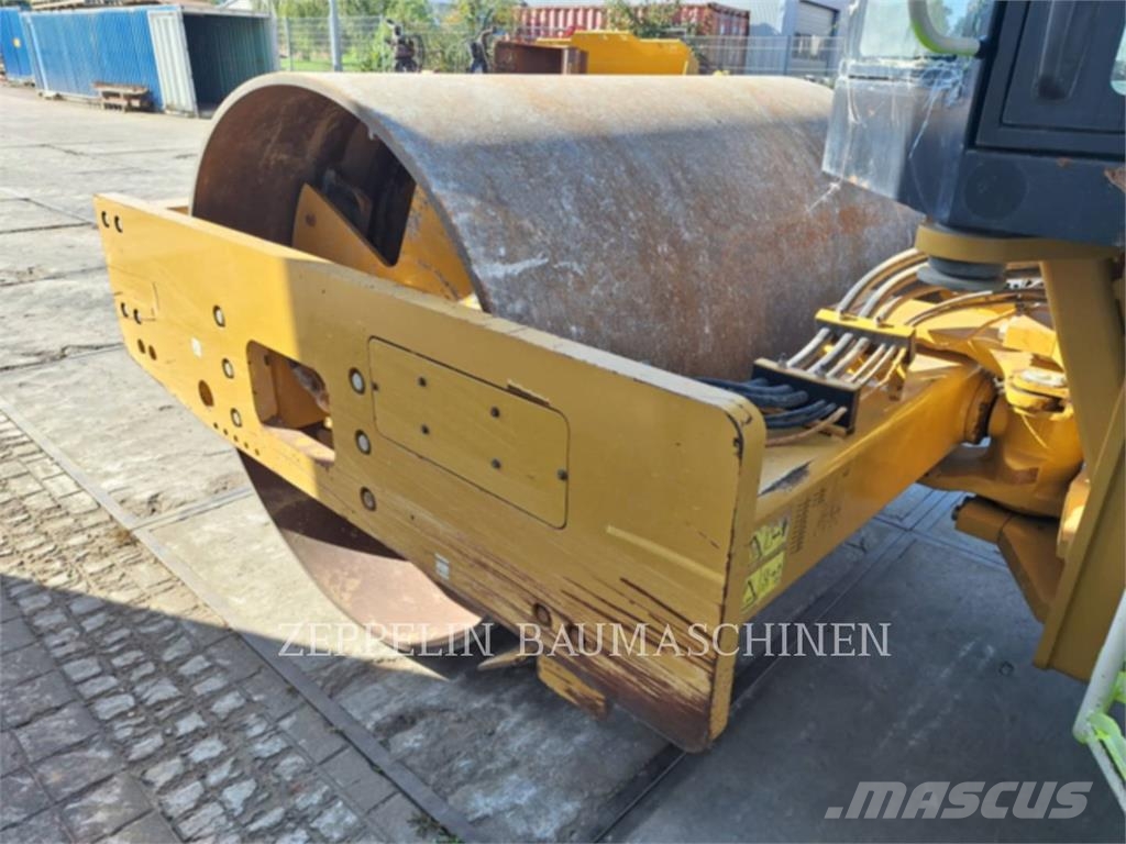 CAT CS66B Soil compactors