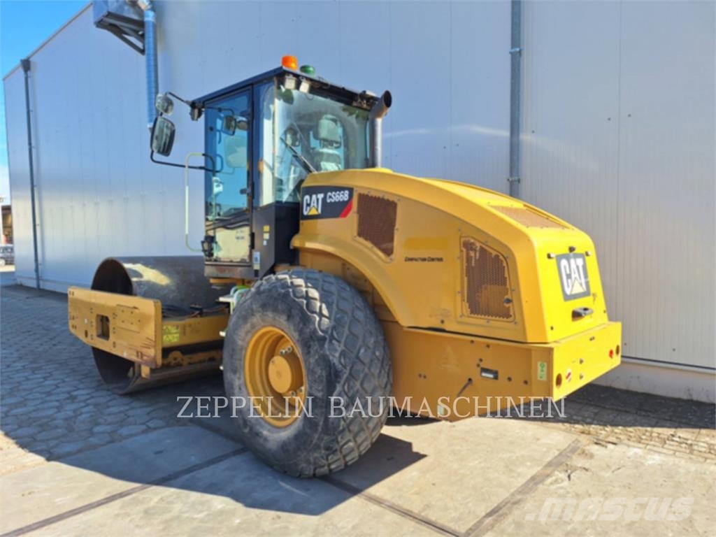 CAT CS66B Soil compactors
