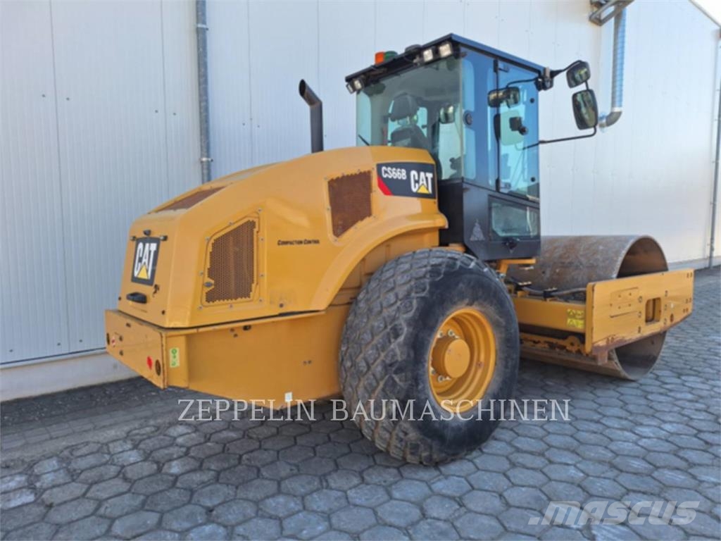 CAT CS66B Soil compactors