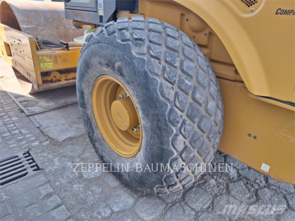 CAT CS66B Soil compactors