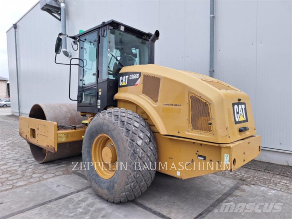 CAT CS66B Soil compactors