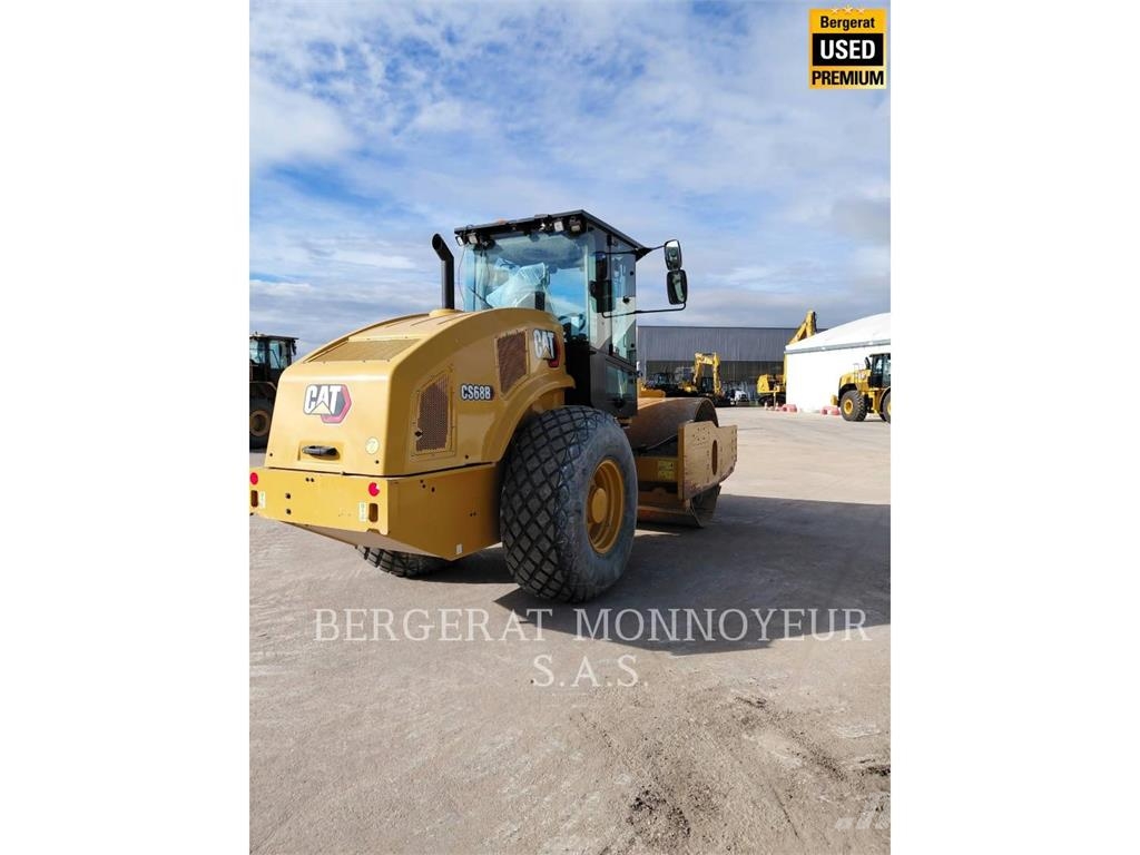 CAT CS68B Talajtömörítő gépek