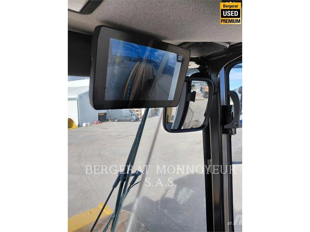 CAT CS68B Talajtömörítő gépek