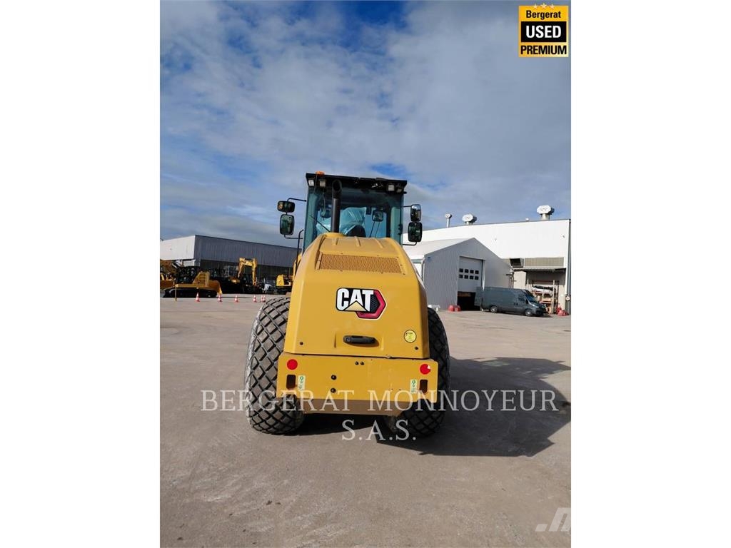CAT CS68B Talajtömörítő gépek