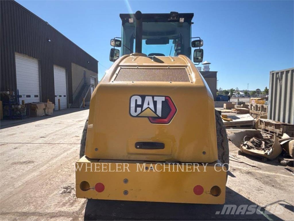 CAT CS74B Single drum rollers