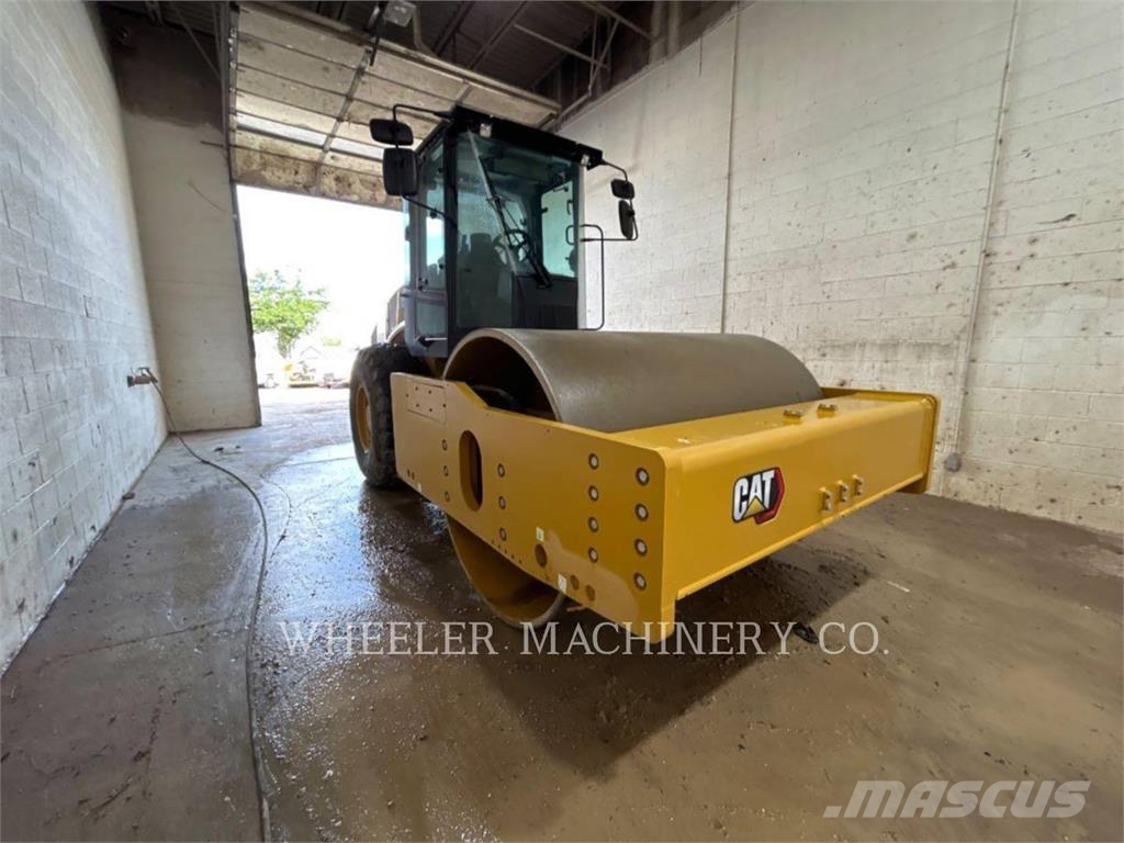 CAT CS74B Single drum rollers