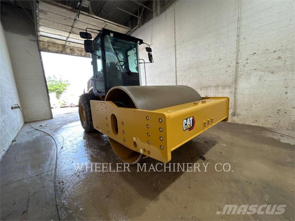 CAT CS74B Single drum rollers