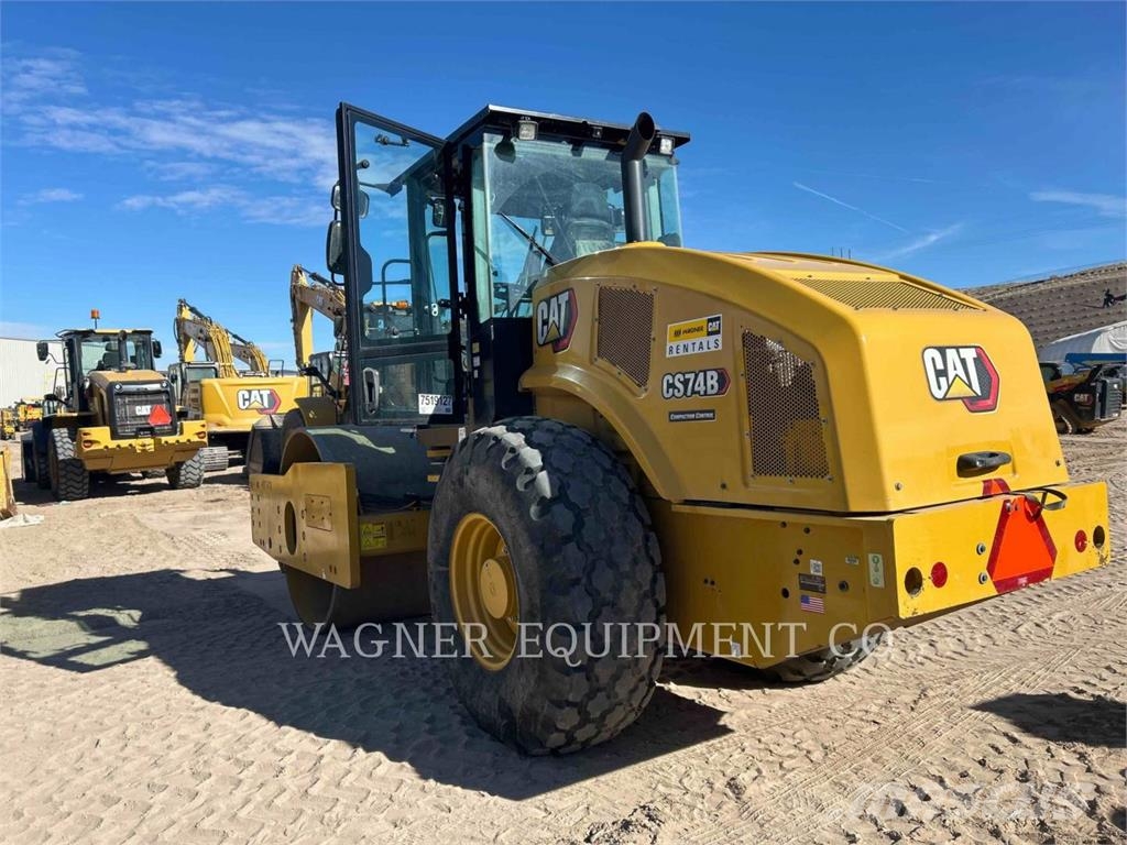 CAT CS74B Compactadoras de suelo