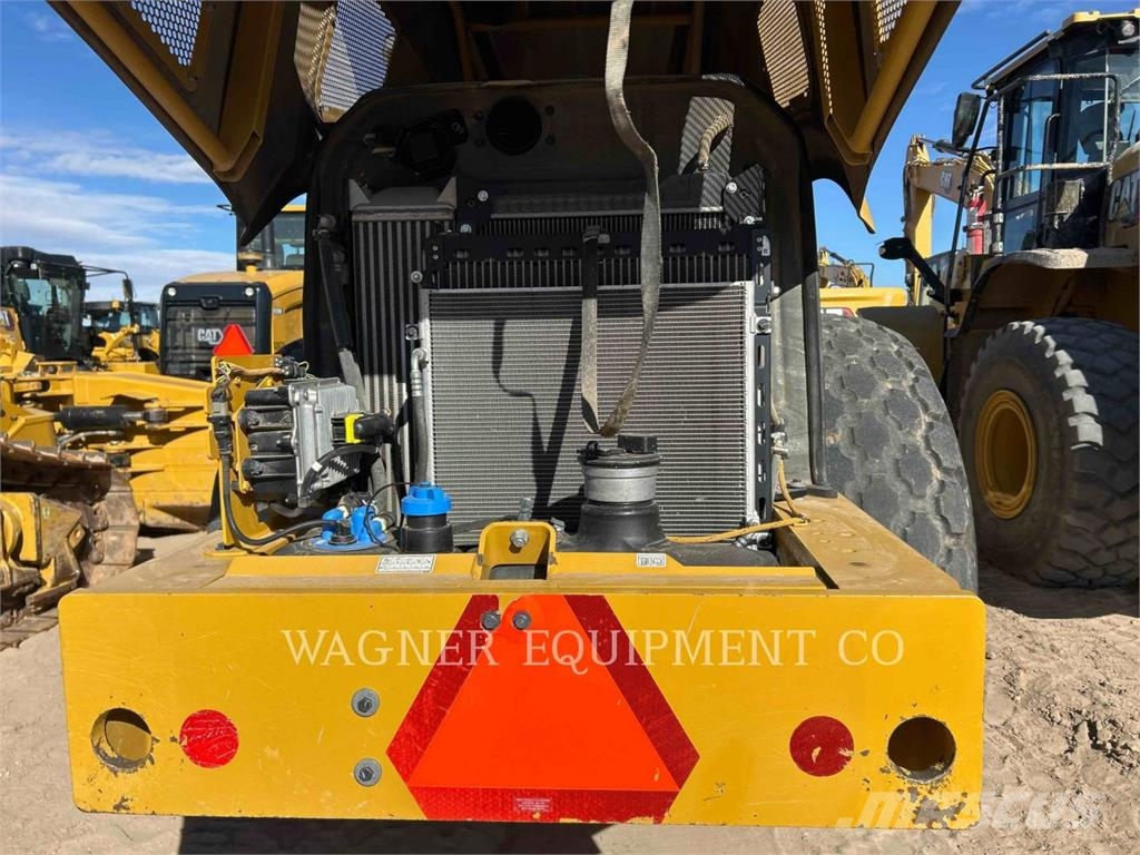 CAT CS74B Compactadoras de suelo