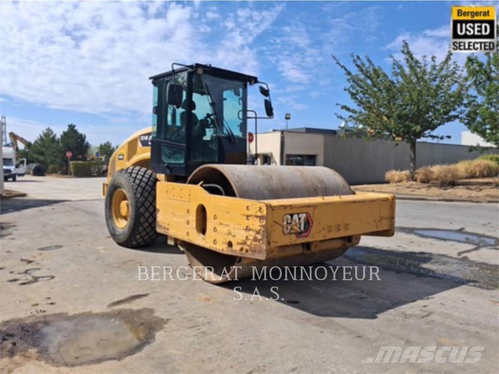 CAT CS74B 4F ضاغطات التربة
