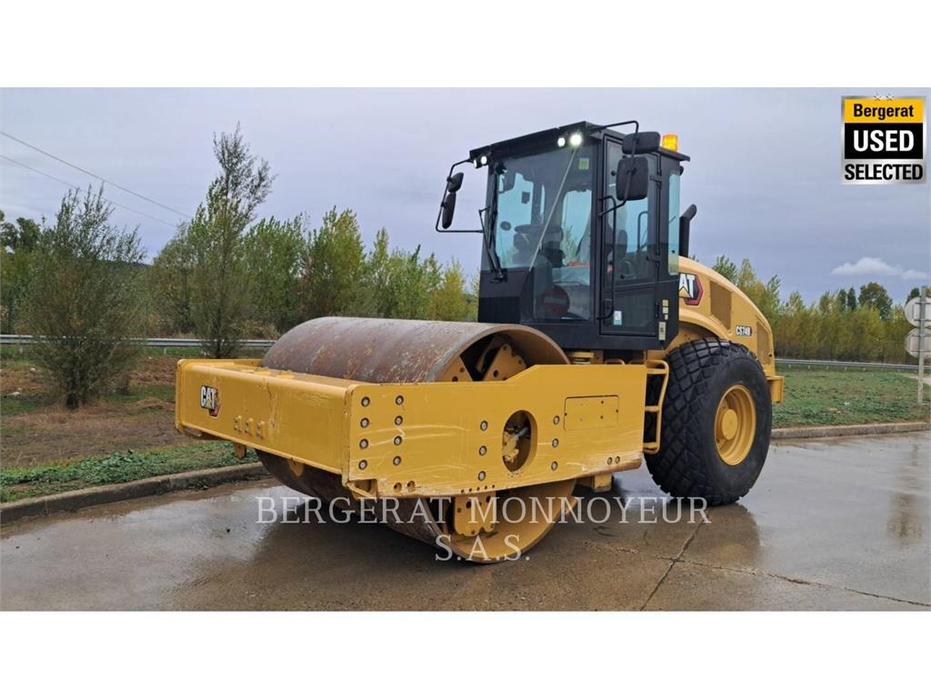 CAT CS74B 4F Compacteur de sol