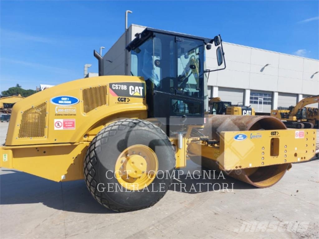 CAT CS78B Valjci sa jednim bubnjem