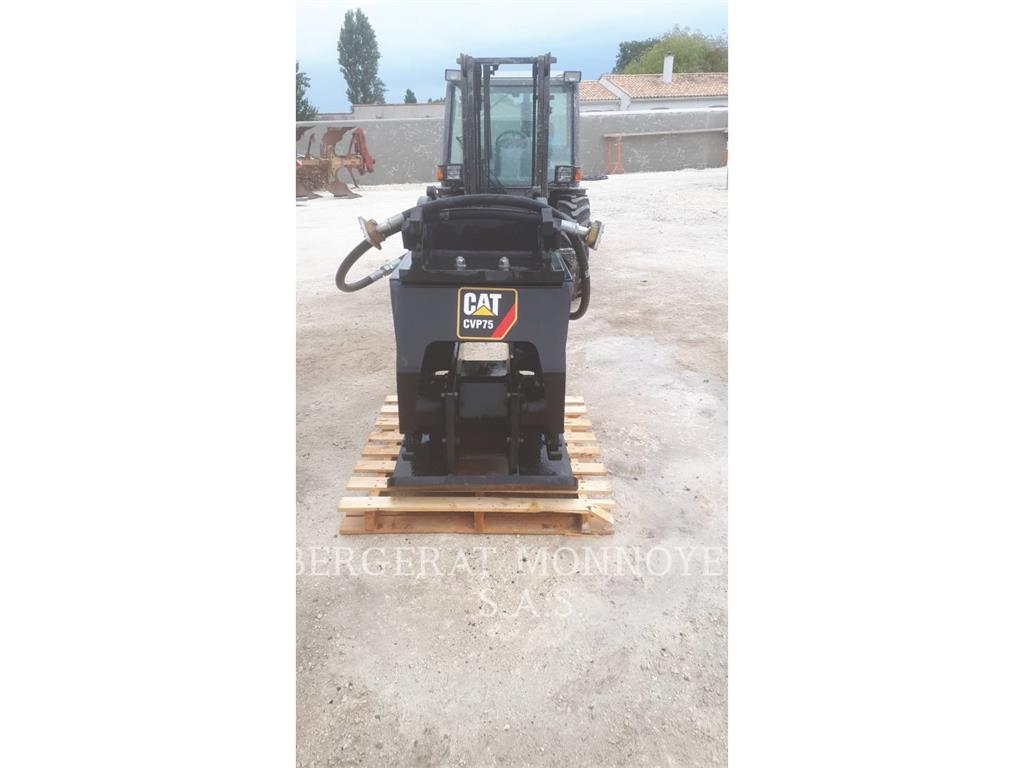 CAT CVP75 Виброплиты и вибротрамбовки