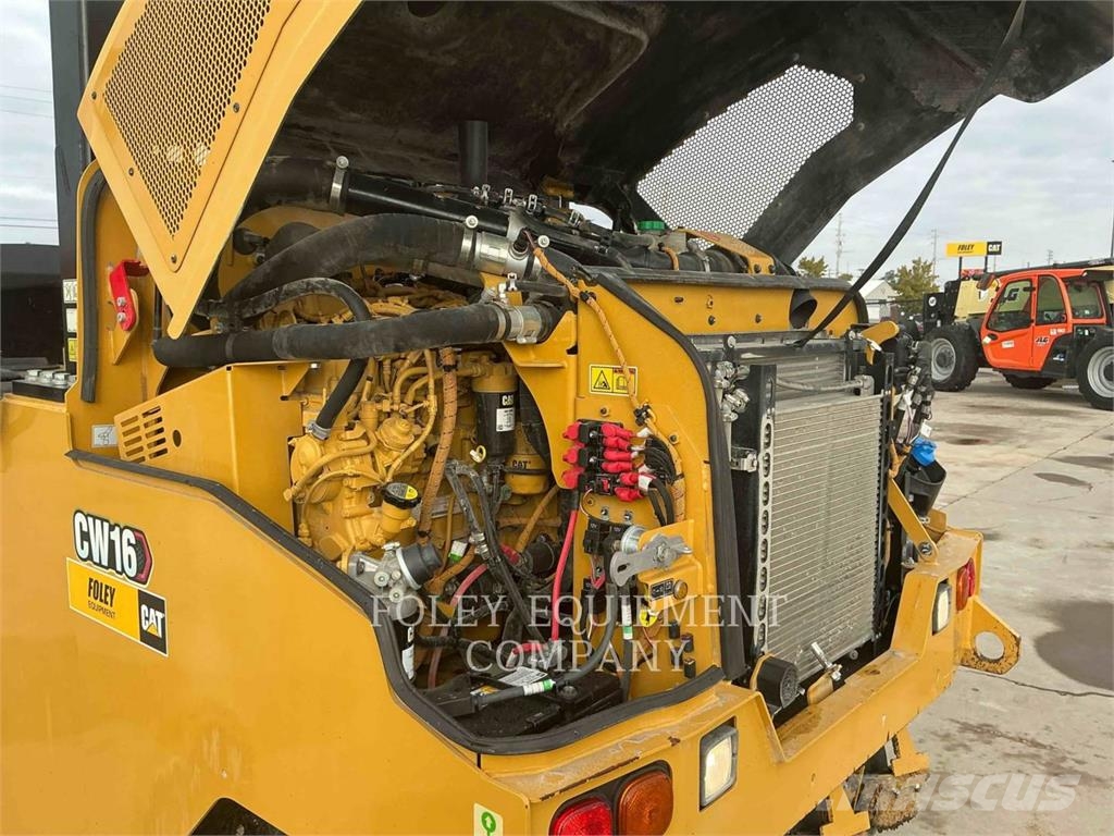 CAT CW16 ソイルコンパクター