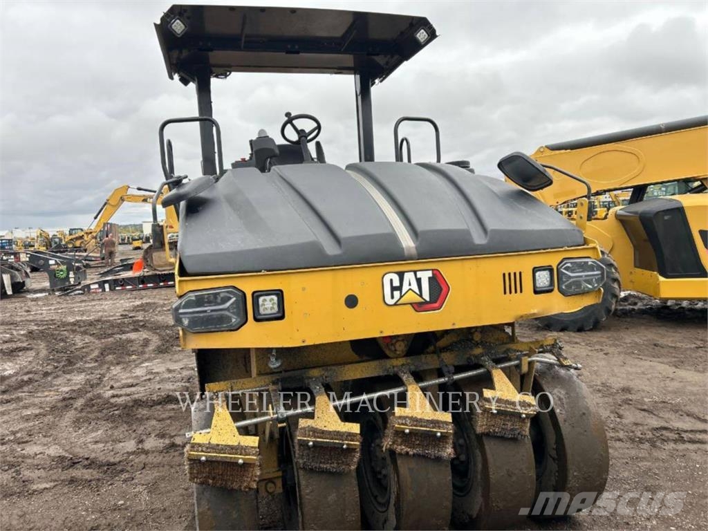 CAT CW16 Rouleaux à pneumatiques