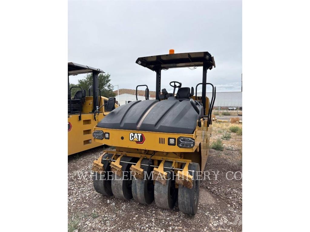 CAT CW16 Pneumatic tired rollers