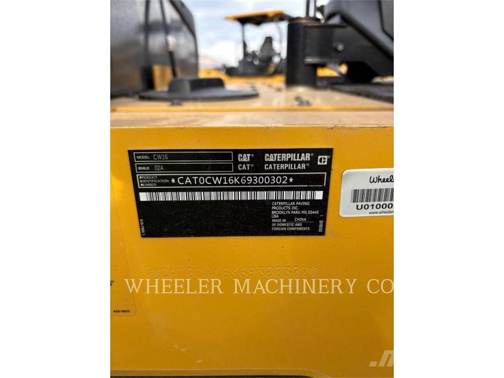 CAT CW16 Pneumatic tired rollers