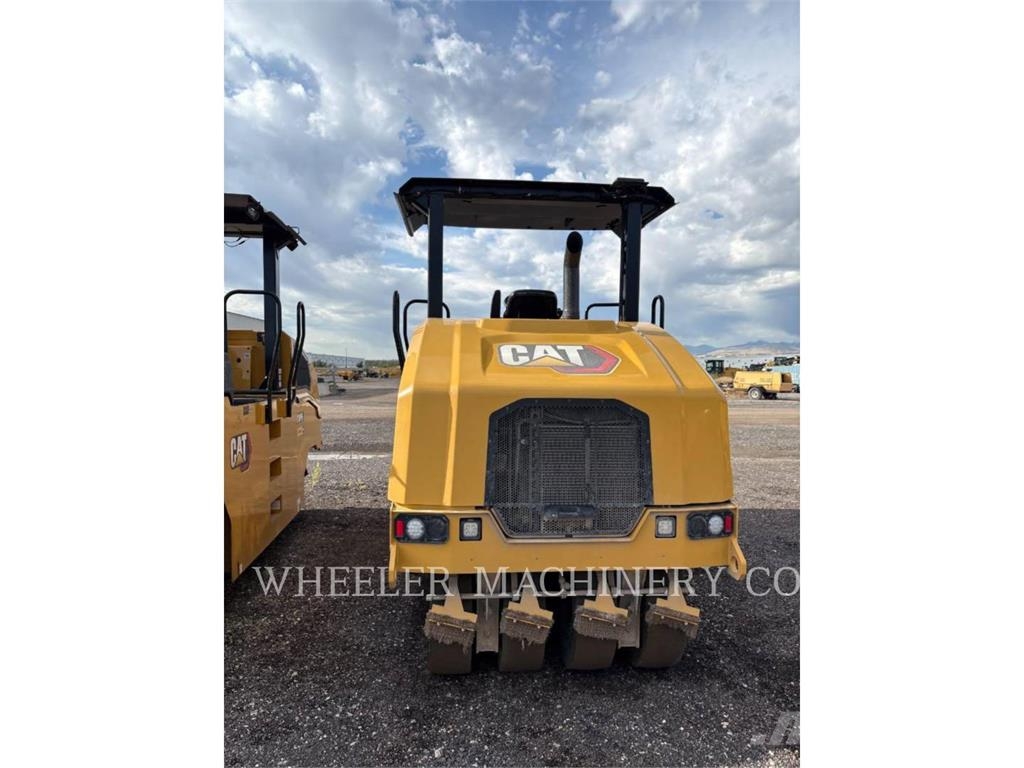 CAT CW16 Pneumatic tired rollers