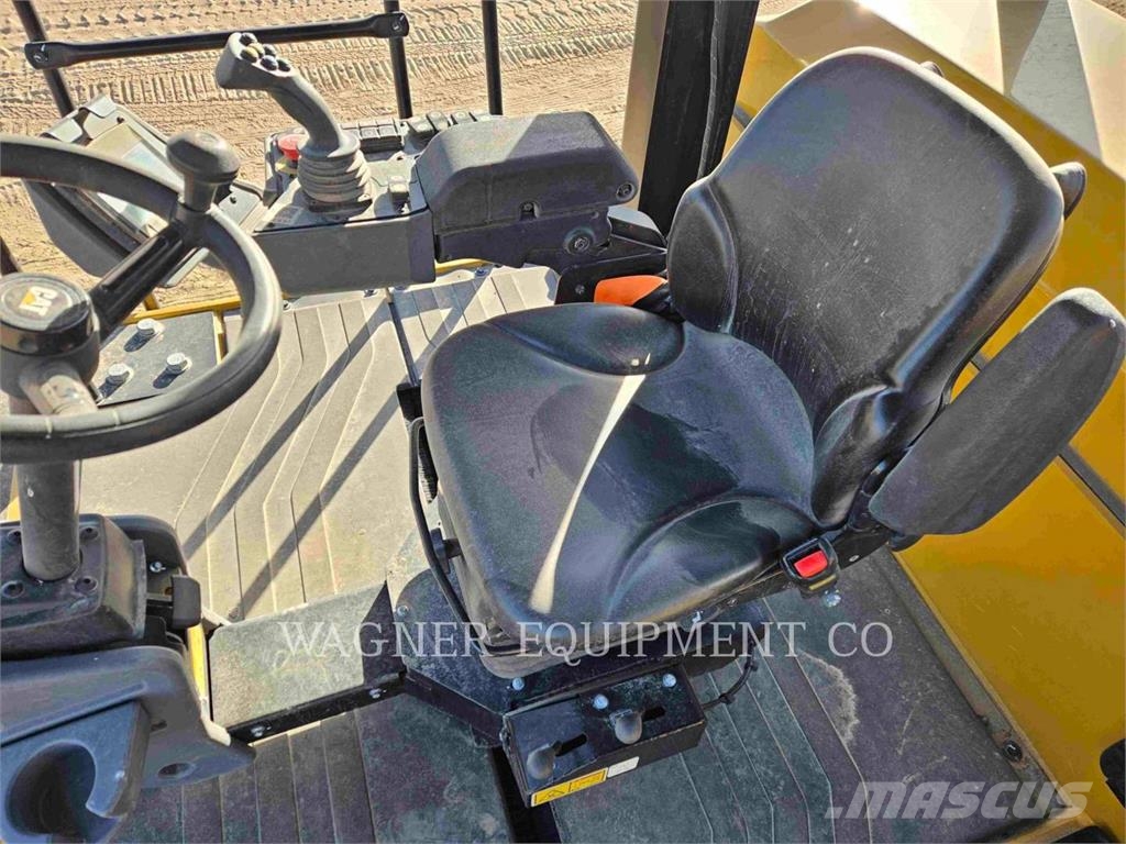 CAT CW34 ضاغطات التربة