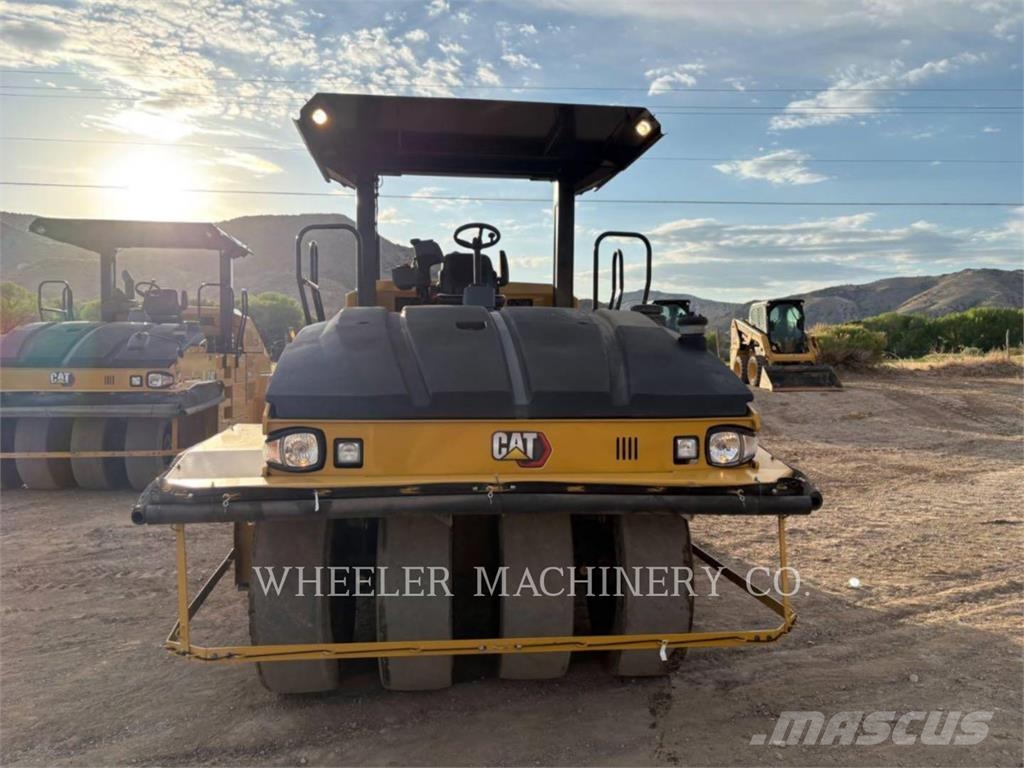 CAT CW34 Pneumorehvidega rullid
