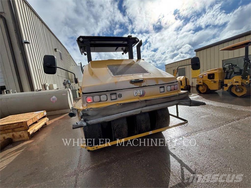 CAT CW34 Pneumorehvidega rullid