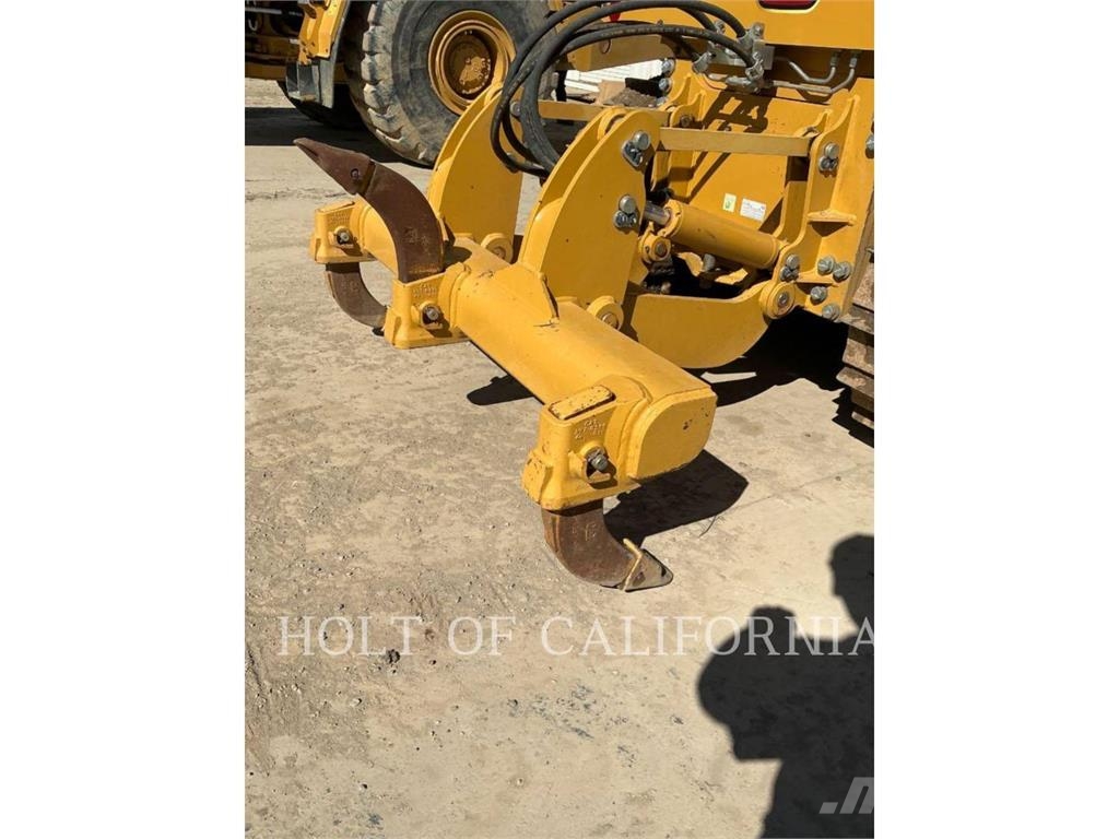 CAT D1 Crawler dozers