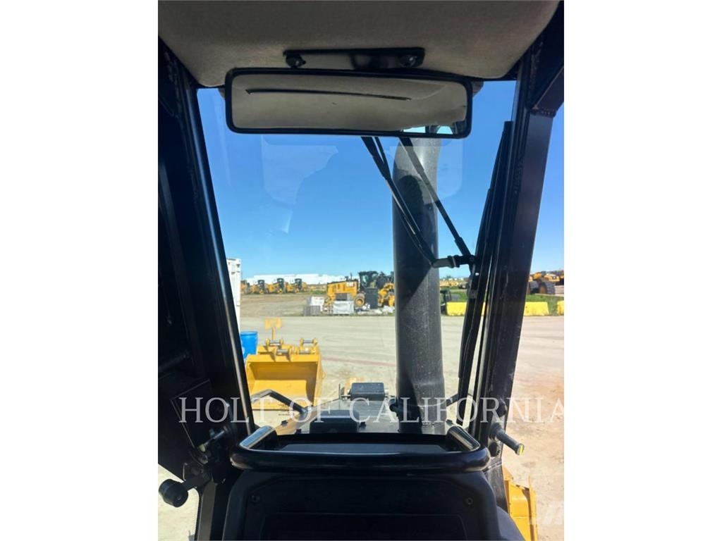 CAT D1 Crawler dozers