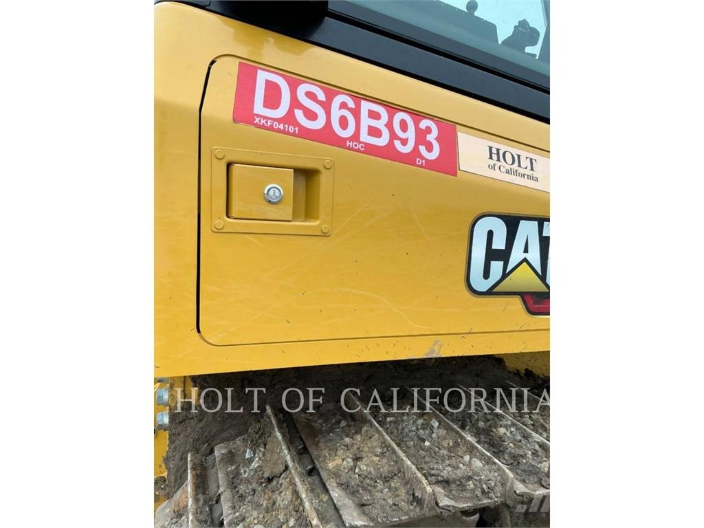 CAT D1 Crawler dozers