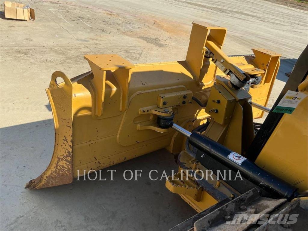 CAT D1 Crawler dozers