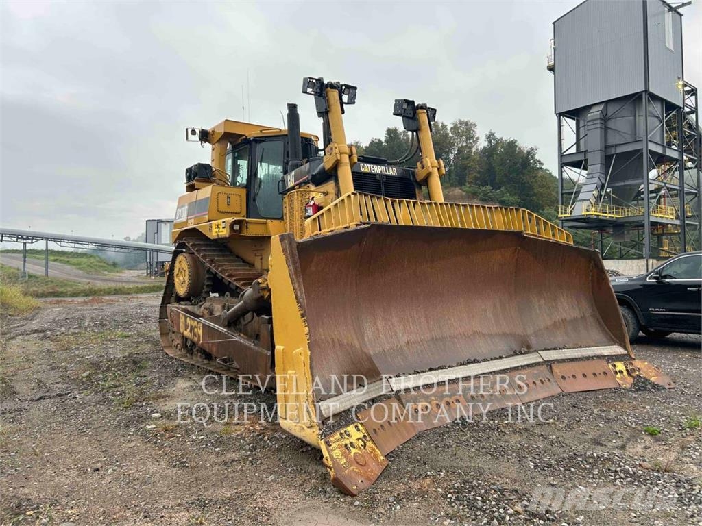 CAT D10T Bulldozer på larvebånd