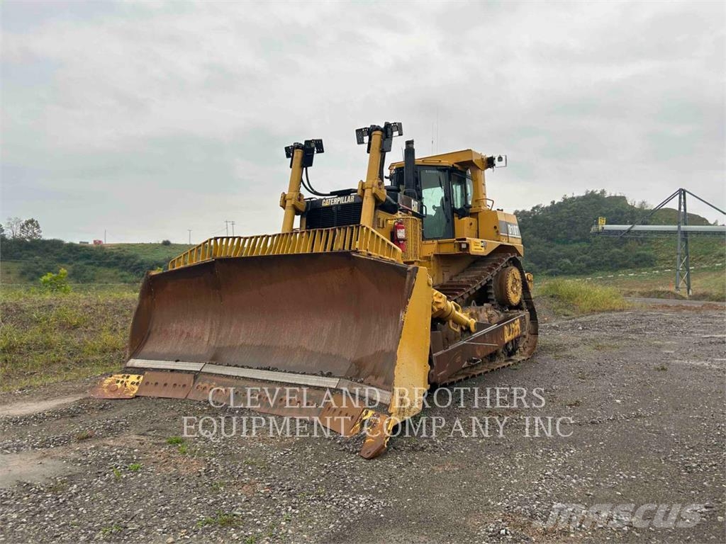 CAT D10T Bulldozer på larvebånd