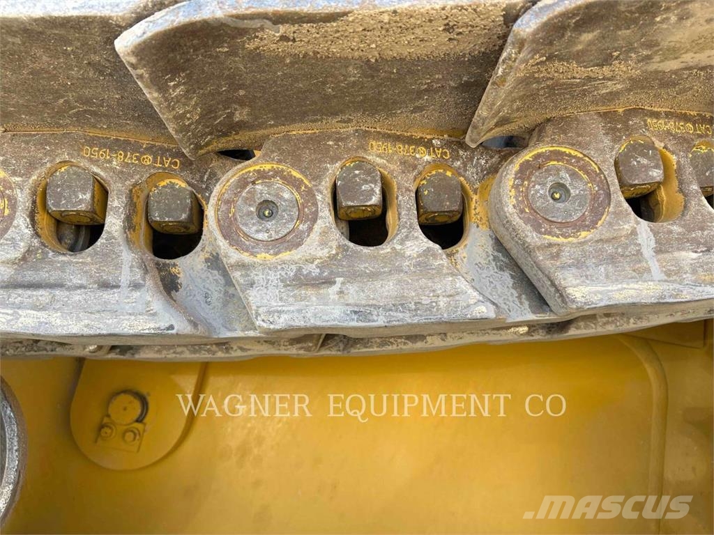 CAT D10T2 ブルドーザー