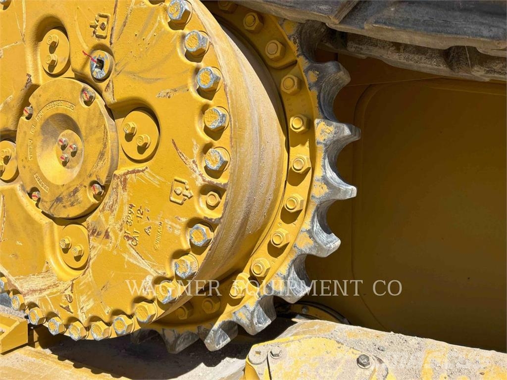 CAT D10T2 ブルドーザー