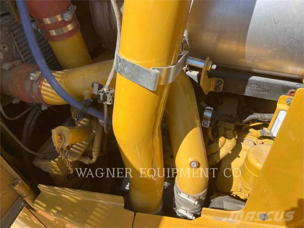 CAT D10T2 Crawler dozers