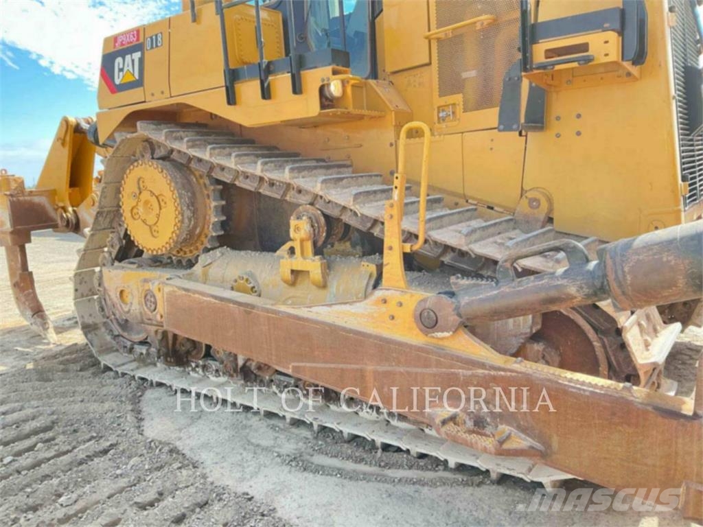 CAT D10T2 3D 履帶推土機