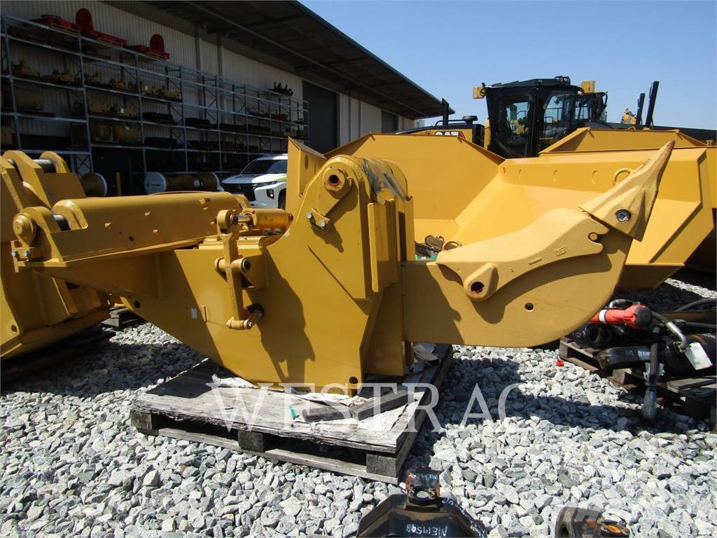 CAT D11 SINGLE SHANK RIPPER Réthasogatók