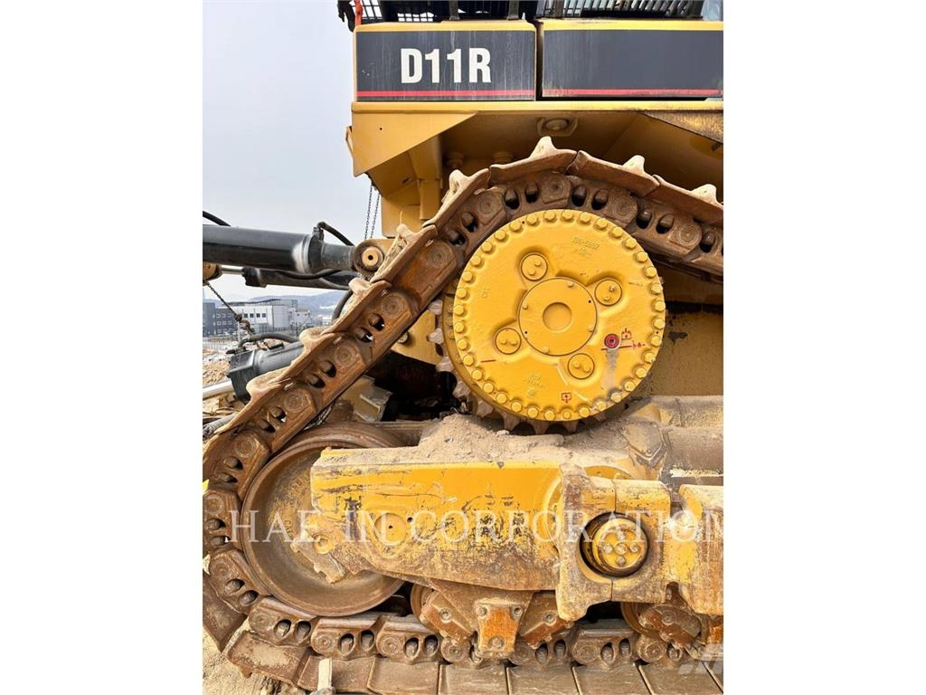 CAT D11R 履帶推土機
