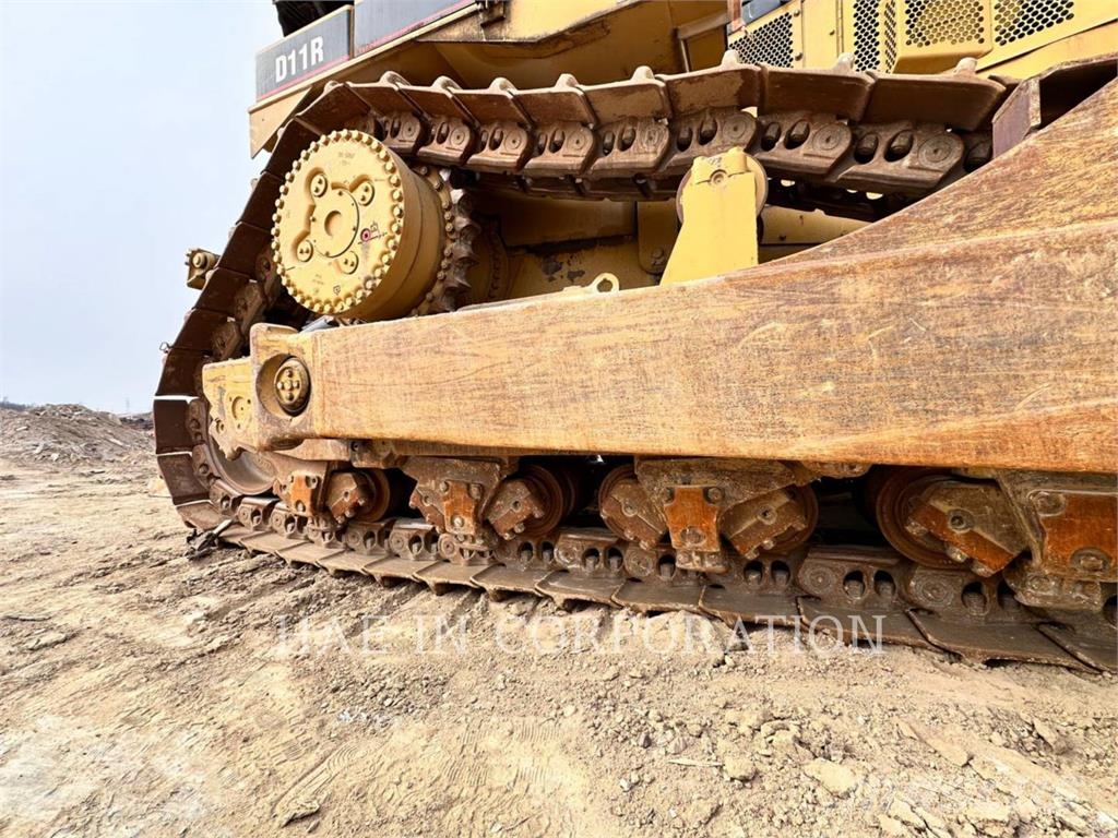 CAT D11R 履帶推土機