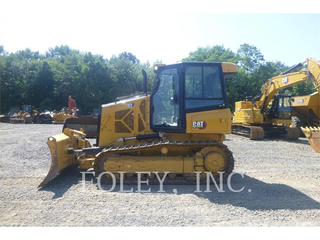 CAT D2-12 Гусеничні бульдозери