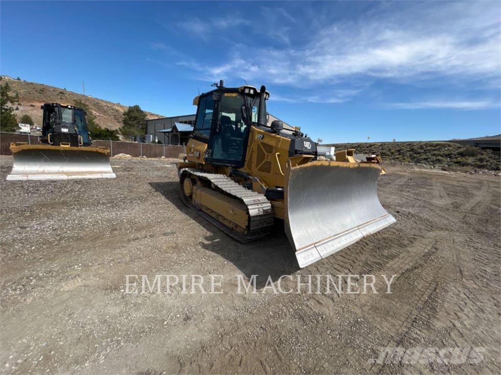 CAT D2-12 ARO Buldozer sobre oruga