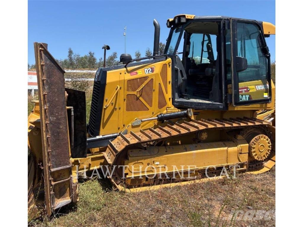 CAT D2 SL Crawler dozers